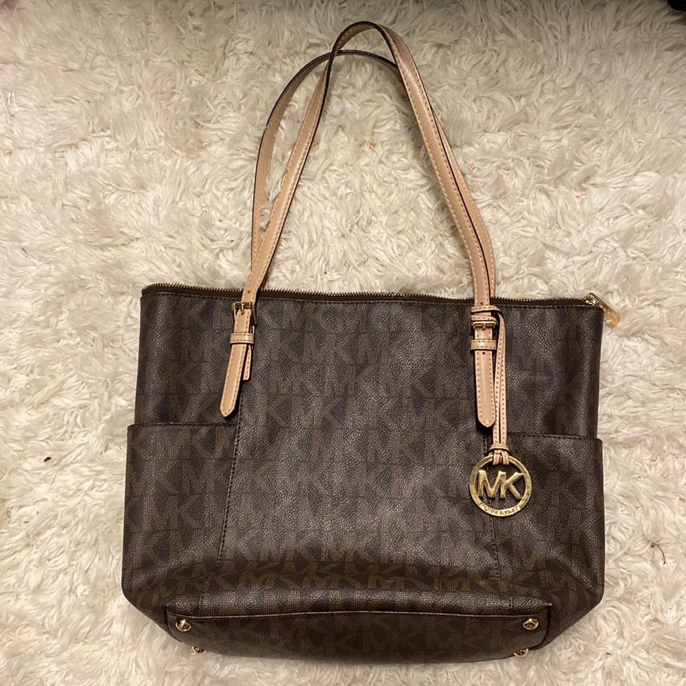 Micheal Kors Tote